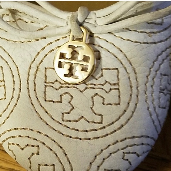 Tory Burch Flats - well worn and loved 💗🩷💗 - Picture 2 of 8